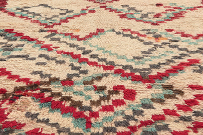 4 x 7 - Ivory Vintage Azilal Moroccan Rug - 22032