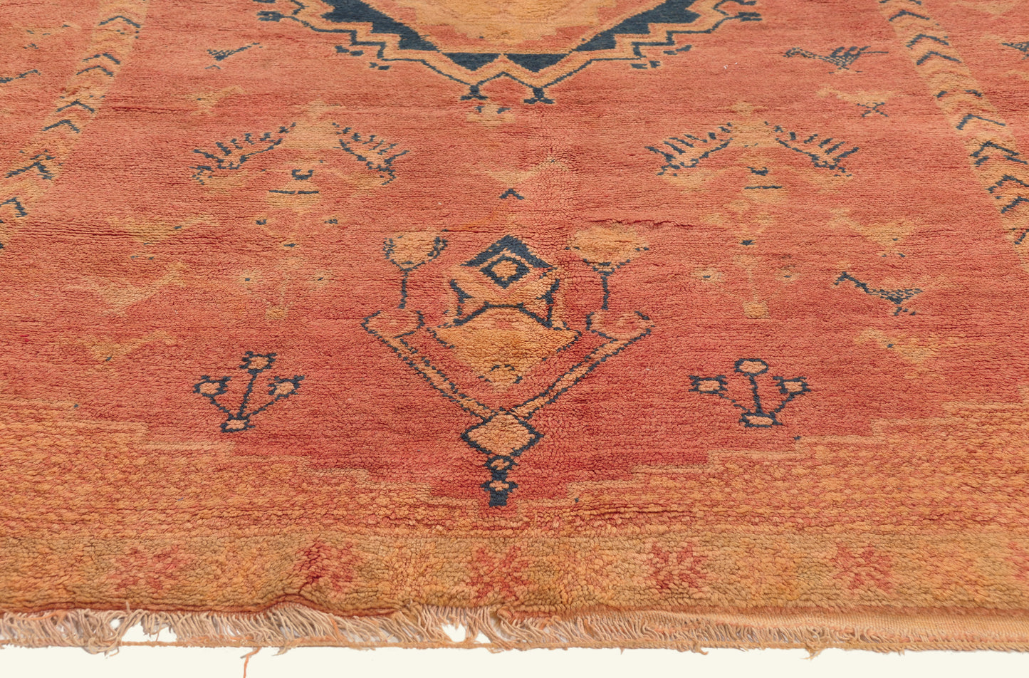 5 x 9 - Rust Vintage Taznakht Moroccan Rug - 22034
