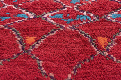 6 x 9 - Red Vintage Beni MGuild Moroccan Rug - 22040