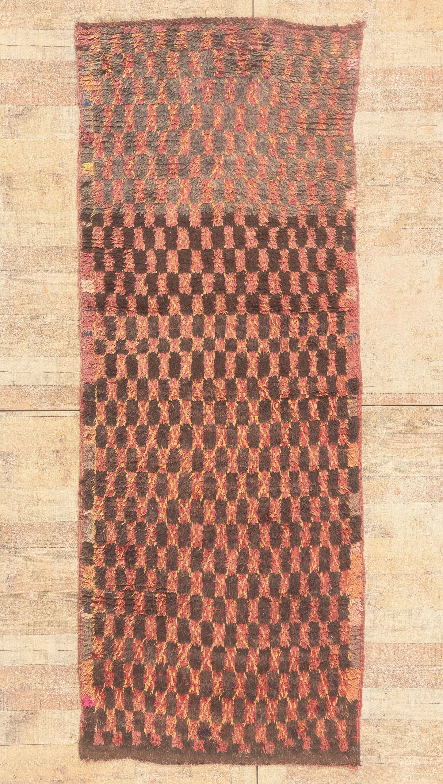 4 x 9 - Brown Vintage Boujad Moroccan Rug - 22041