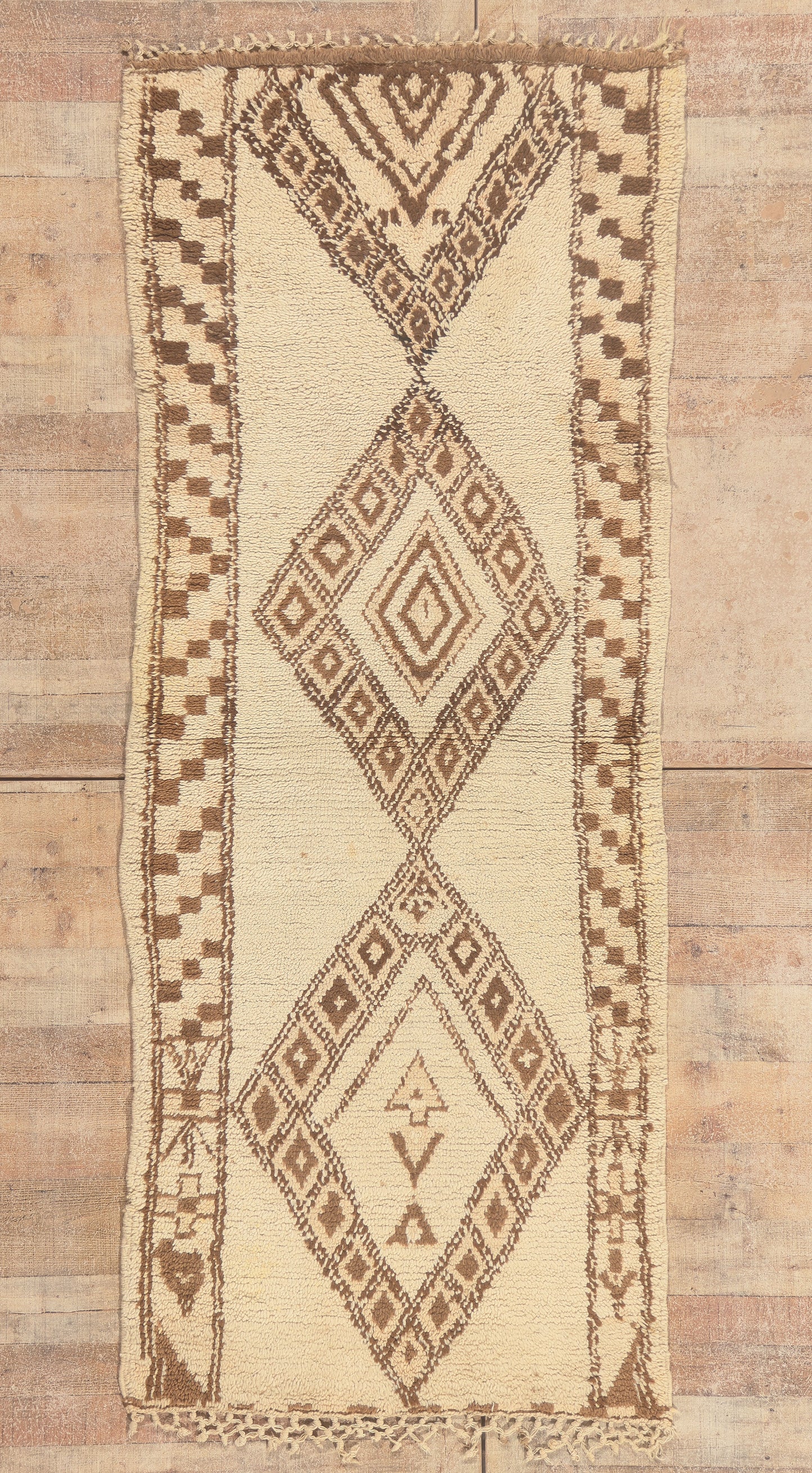 3 x 8 - Ivory Vintage Azilal Moroccan Rug - 22043