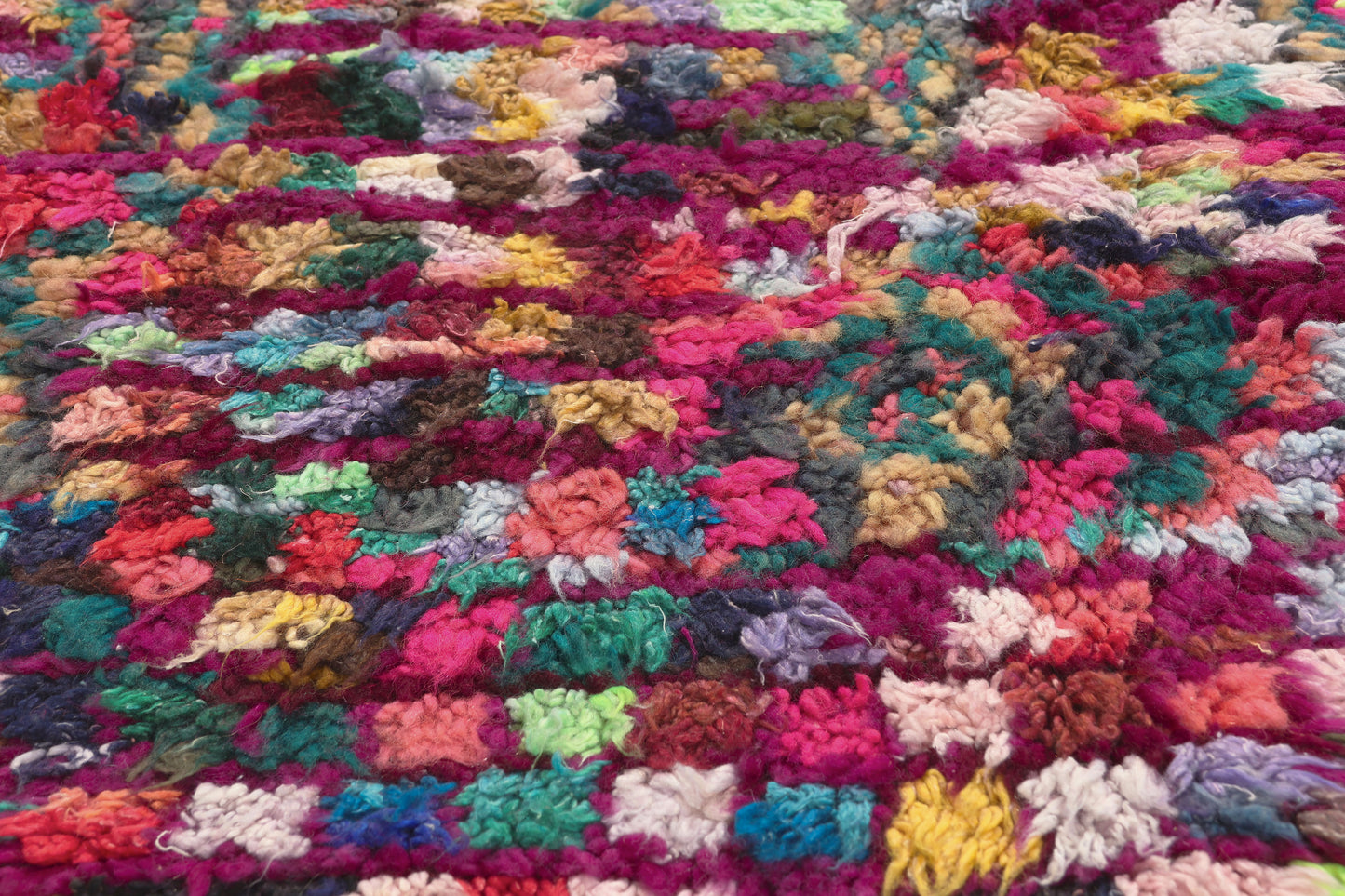5 x 8 - Magenta Vintage Boujad Moroccan Rug - 22051