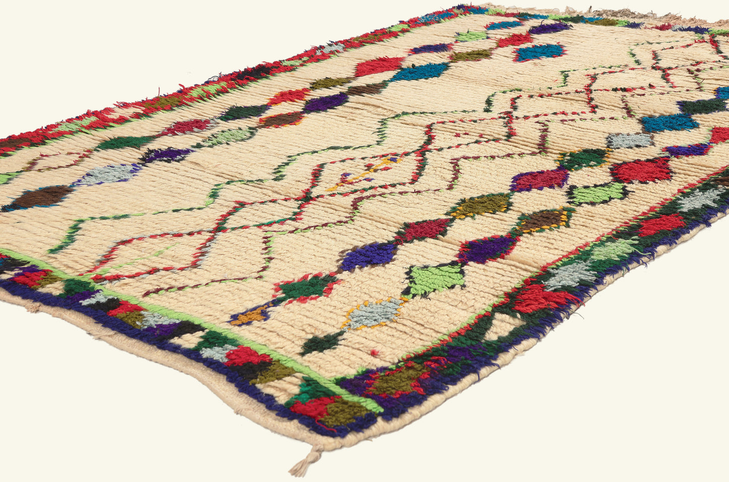 4 x 6 - Ivory Vintage Azilal Moroccan Rug - 22059