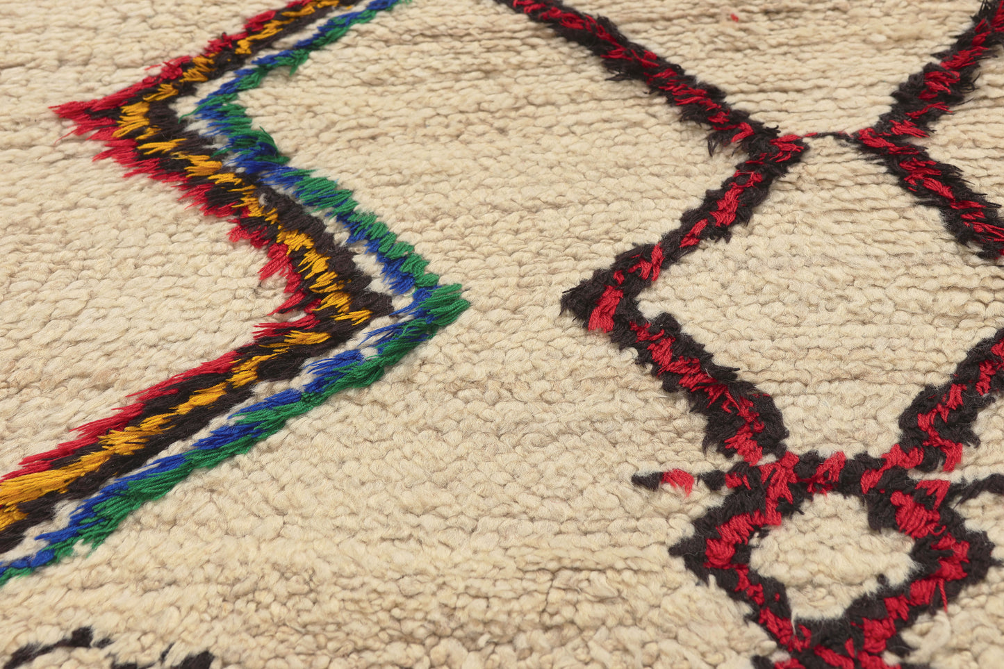 3 x 6 - Ivory Vintage Azilal Moroccan Rug - 22060