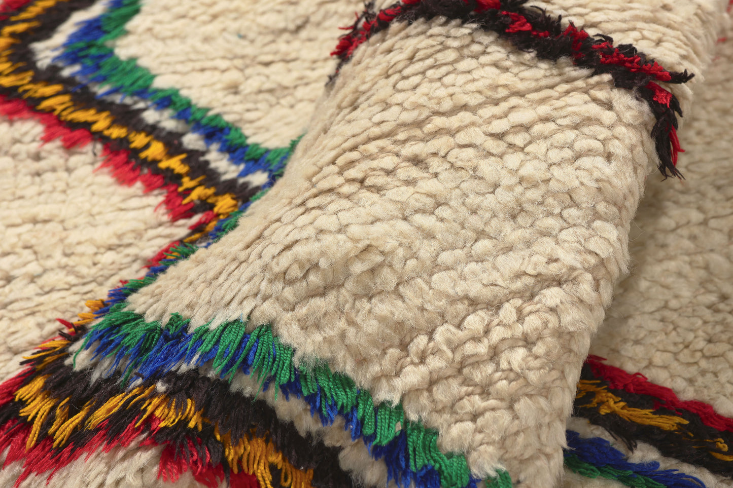 3 x 6 - Ivory Vintage Azilal Moroccan Rug - 22060