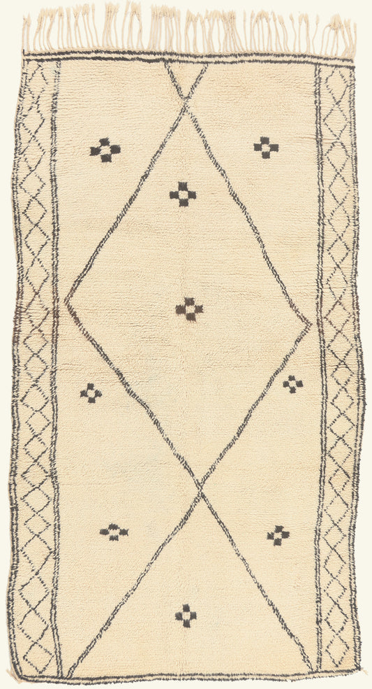 5 x 9 - Ivory Vintage Azilal Moroccan Rug - 22062