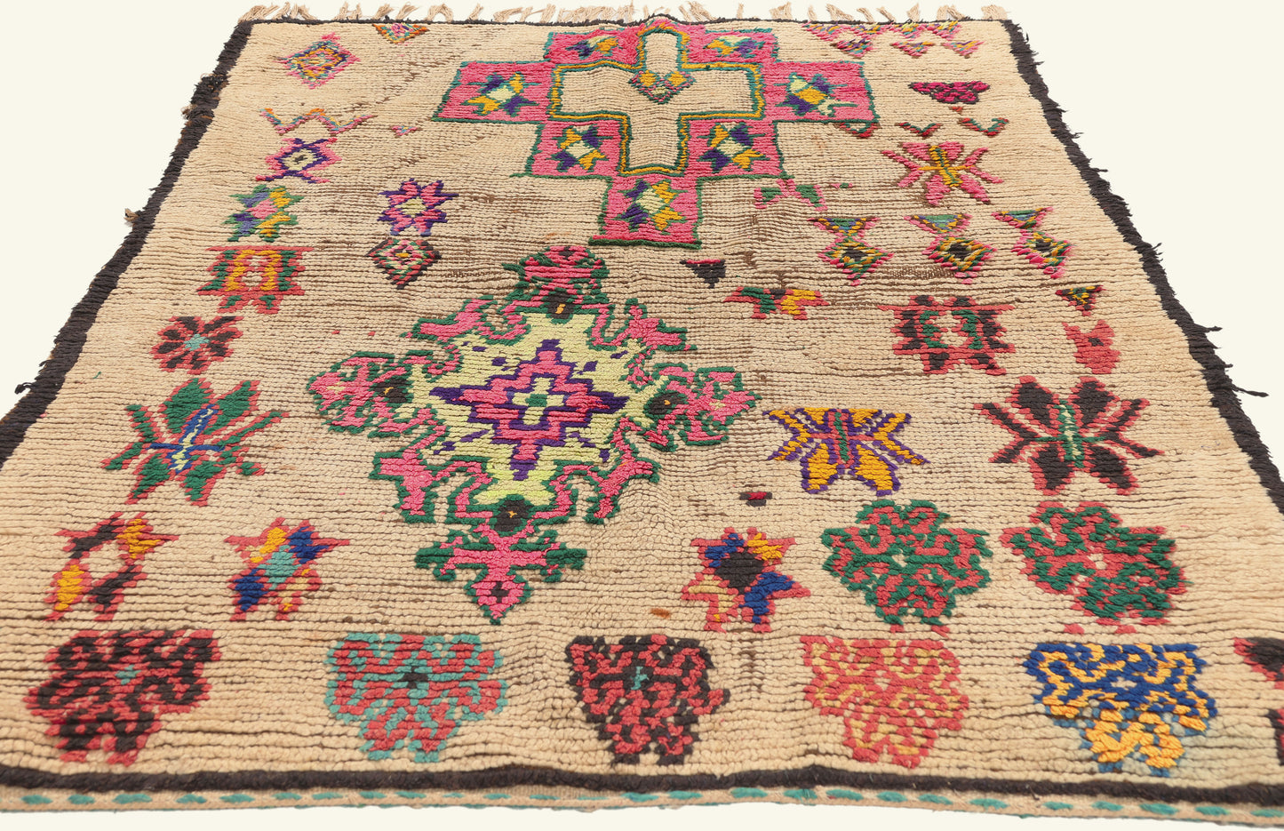4 x 6 - Ivory Vintage Boujad Moroccan Rug - 22070
