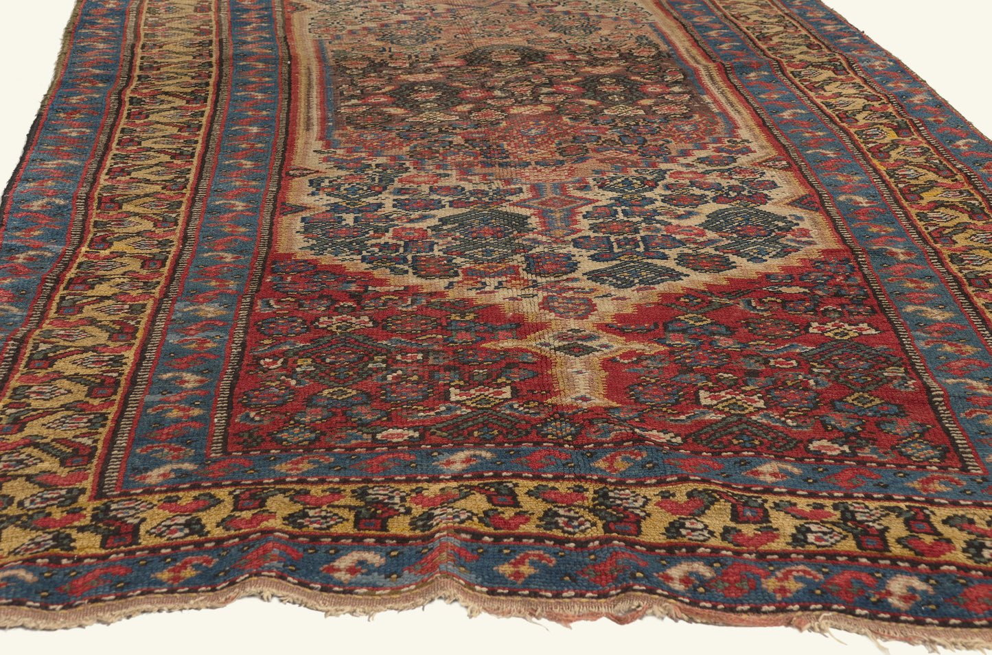 5 x 10 - Beige Antique Persian Lori Rug - 22081