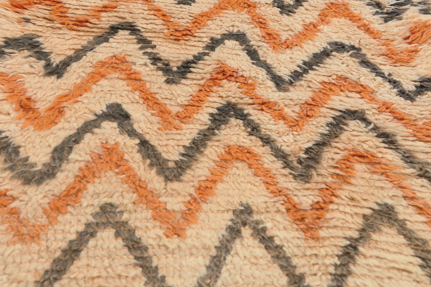 3 x 6 - Ivory Vintage Azilal Moroccan Rug - 22086