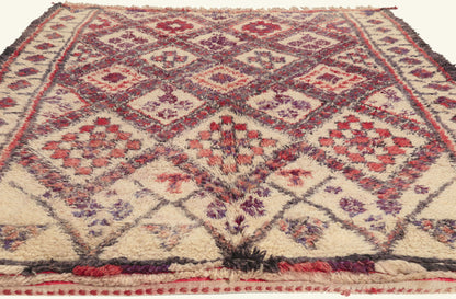 6 x 8 - Ivory Vintage Beni Ourain Moroccan Rug - 22091
