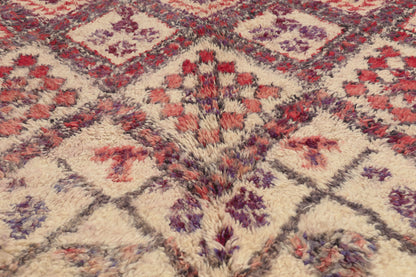 6 x 8 - Ivory Vintage Beni Ourain Moroccan Rug - 22091