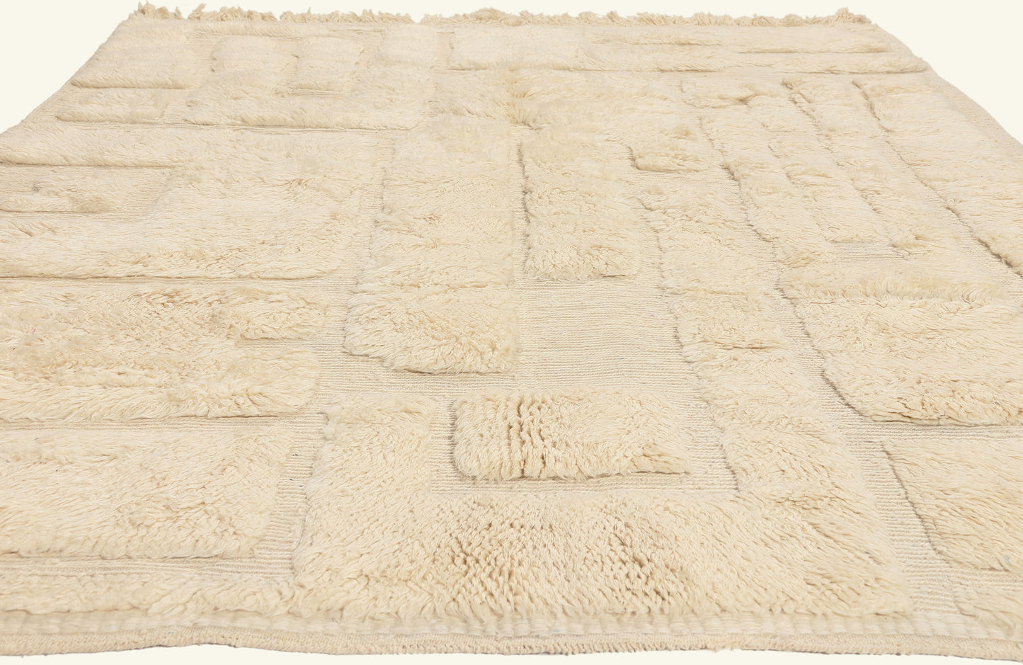7 x 10 - Ivory New Beni Mrirt Moroccan Rug - 22107