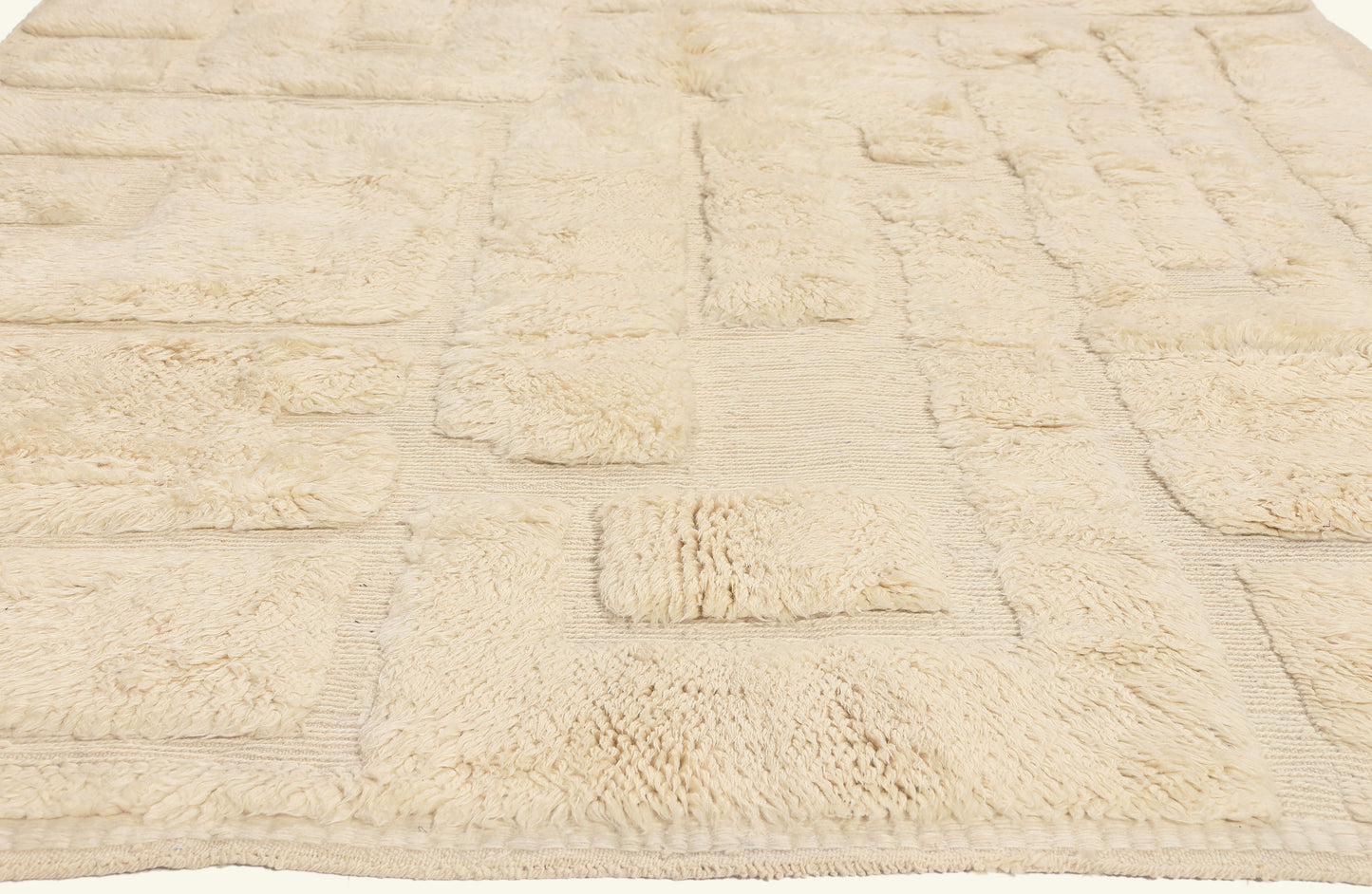 7 x 10 - Ivory New Beni Mrirt Moroccan Rug - 22107