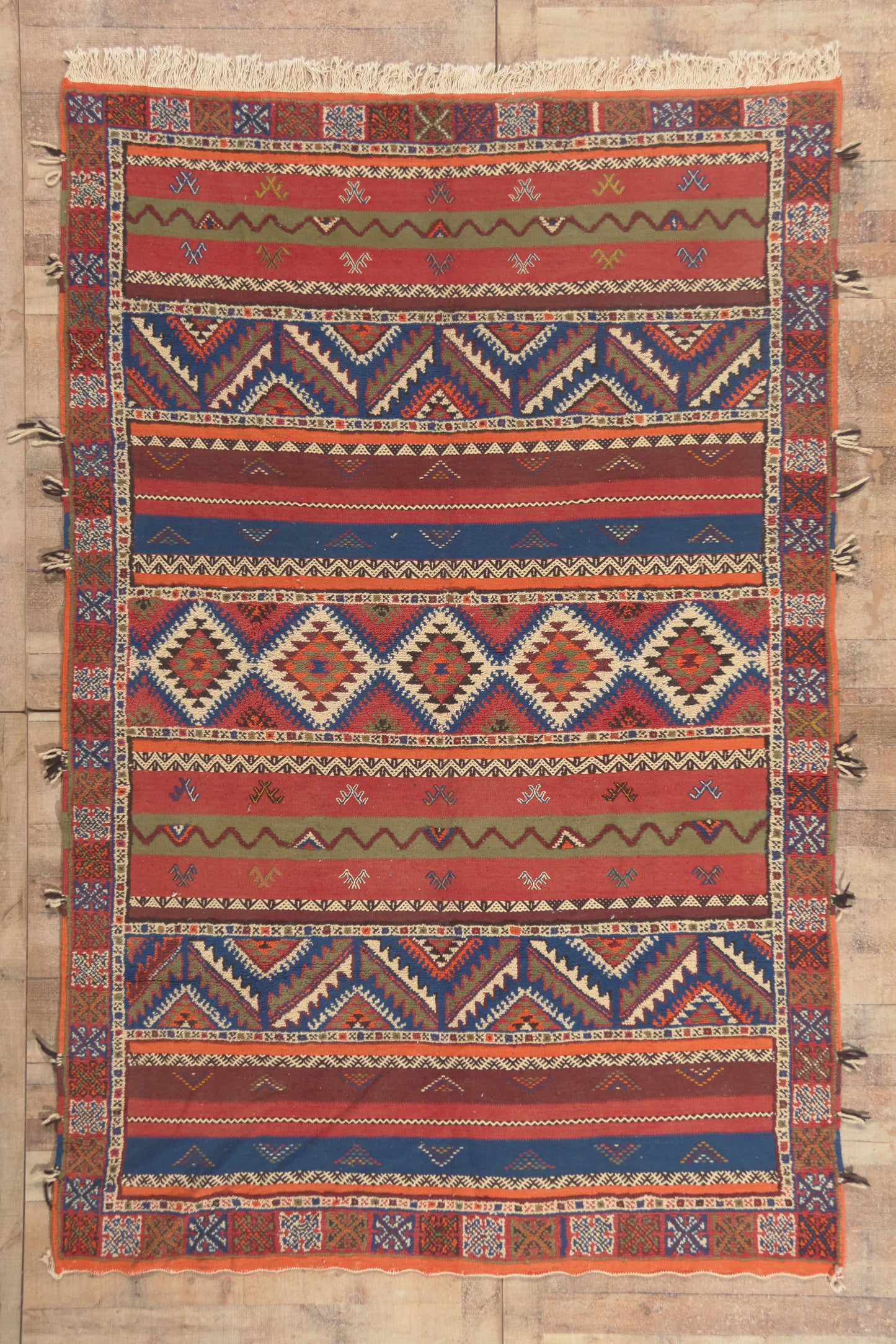7 x 10 - Multicolor New Glaoui Moroccan Rug - 22111