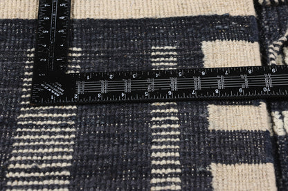 8 x 10 Abstract Noir Echoes Modern Moroccan Rug 31224
