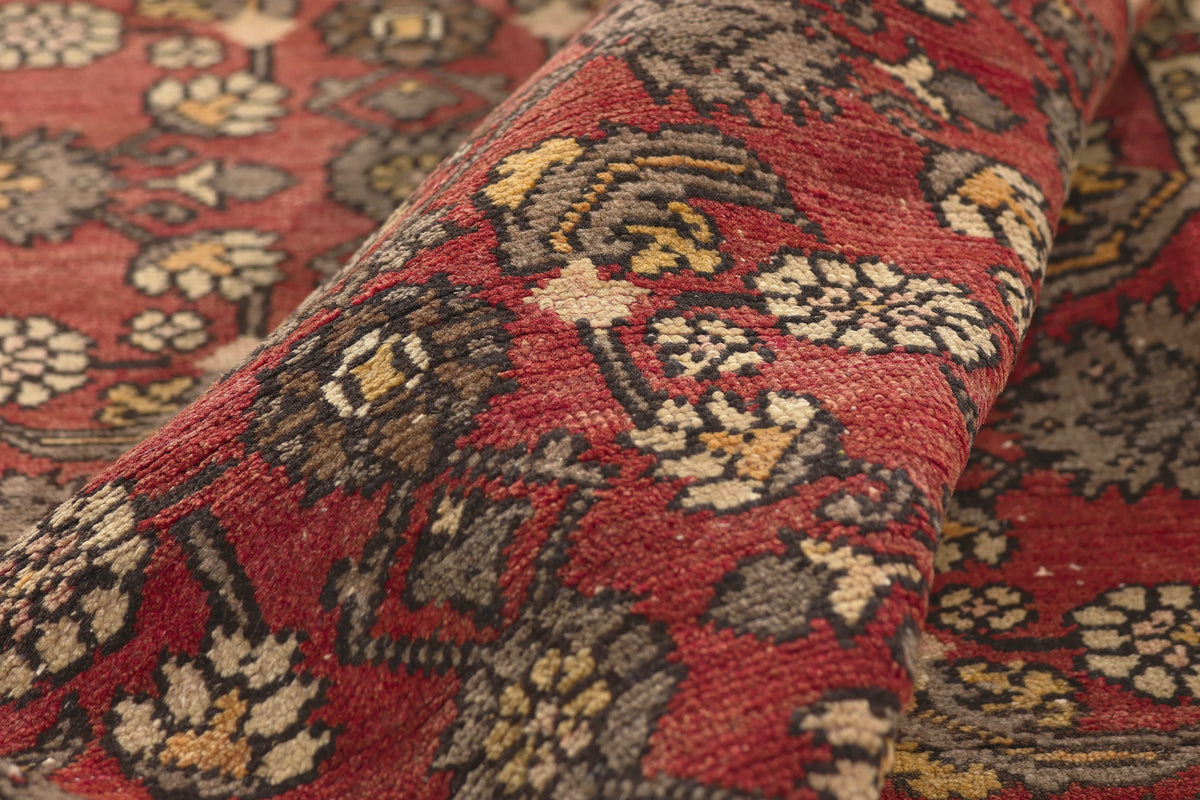 5 x 10 - Red Vintage Turkish Sivas Rug - 50410