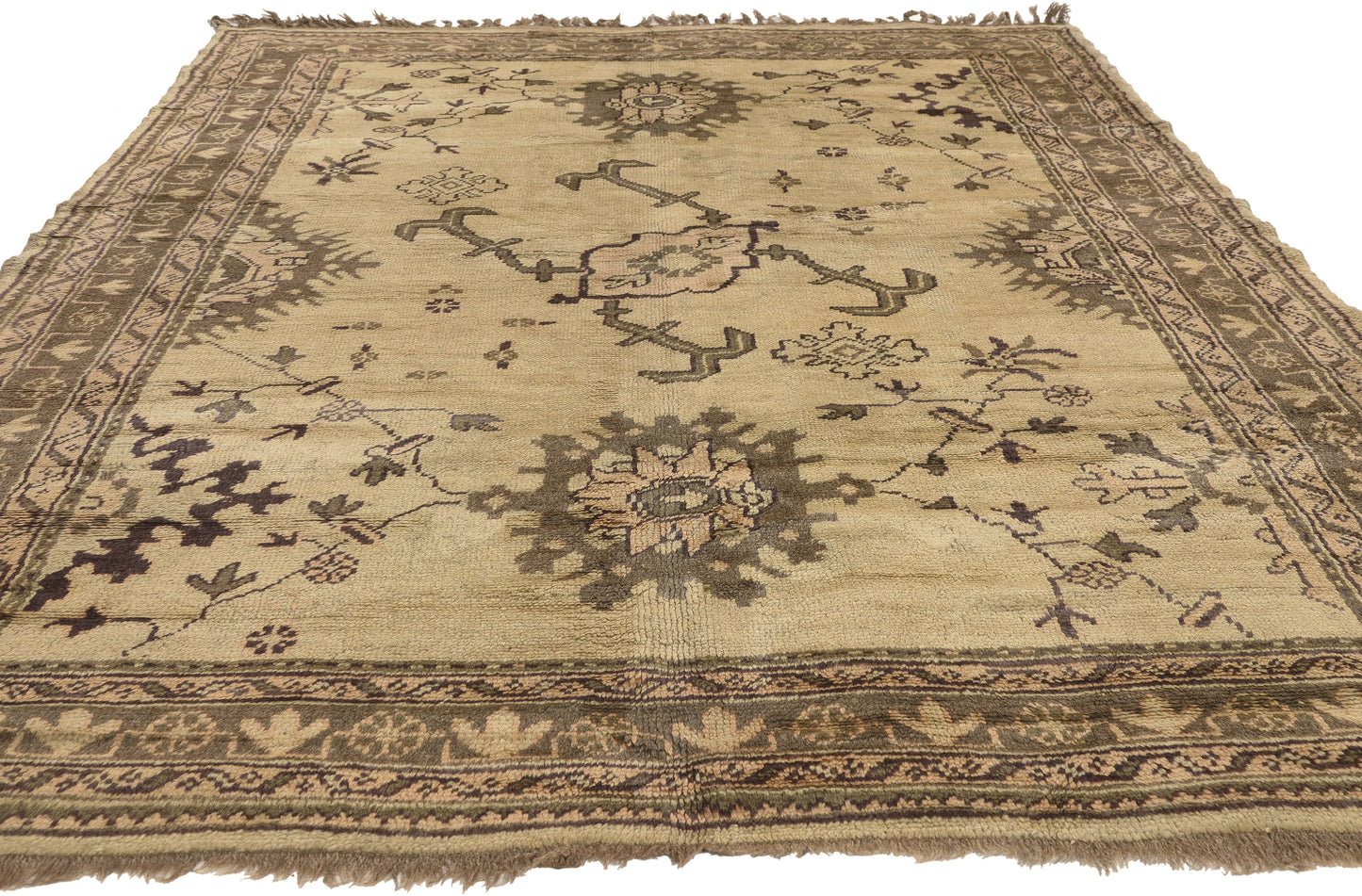 6 x 8 - Beige Vintage Turkish Oushak Rug - 50925