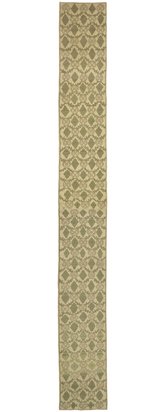 2 x 18 - Beige Vintage Turkish Oushak Rug - 51048