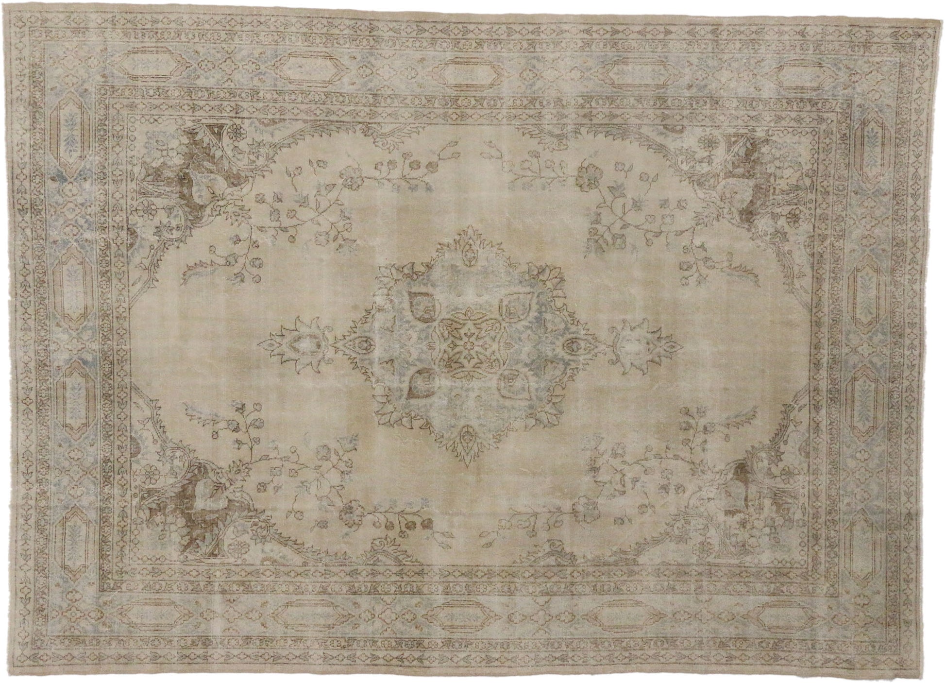 8 x 11 Vintage Sivas Rug 51108