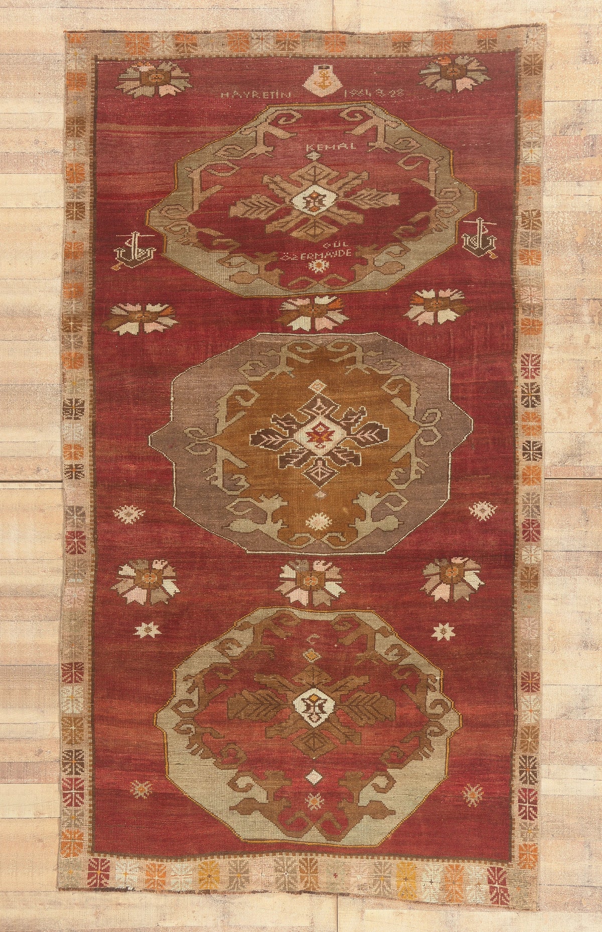 6 x 11 - Red Vintage Turkish Oushak Rug - 52316