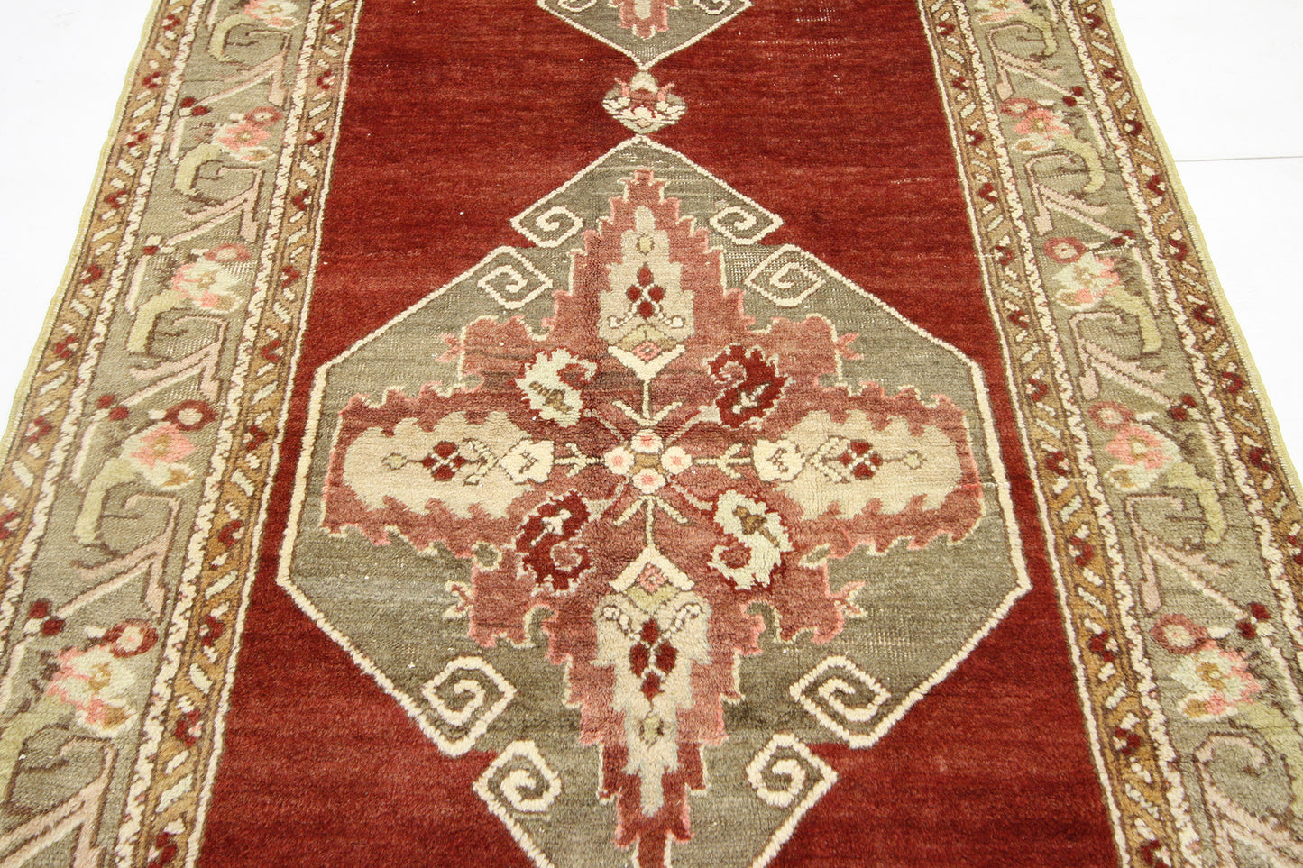 3 x 11 - Red Vintage Turkish Oushak Rug - 52402