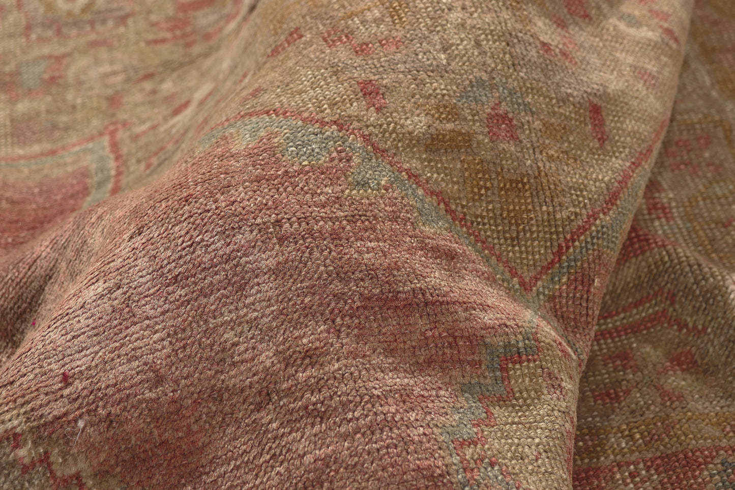 6 x 9 - Brown Vintage Turkish Oushak Rug - 52443