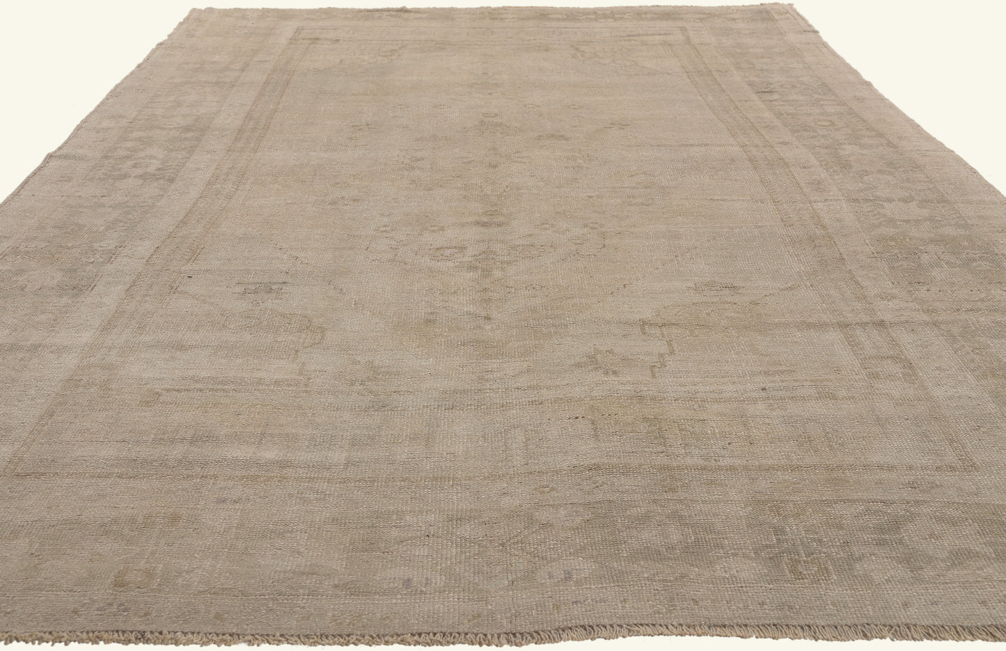 6 x 10 - Beige Vintage Turkish Oushak Rug - 52462