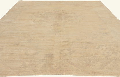 6 x 9 - Beige Vintage Turkish Oushak Rug - 52499