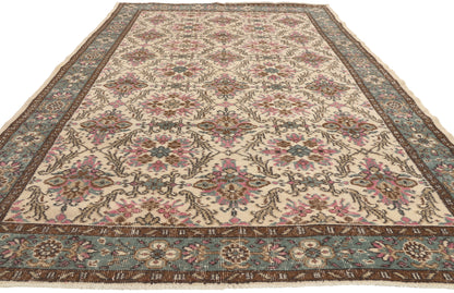6 x 10 - Ivory Vintage Turkish Sivas Rug - 52573
