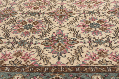 6 x 10 - Ivory Vintage Turkish Sivas Rug - 52573