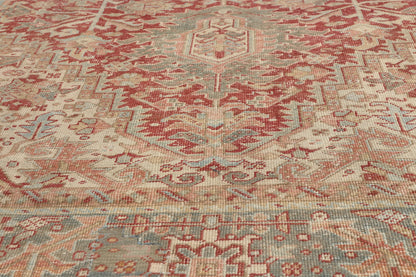 9 x 13 - Red Antique Turkish Heriz Rug - 52634