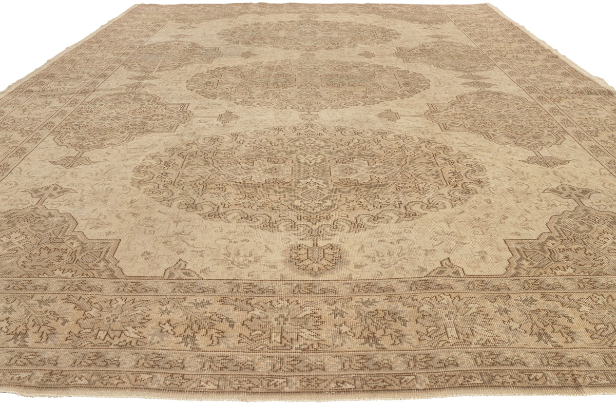 9 x 12 - Beige Vintage Turkish Sivas Rug - 52652