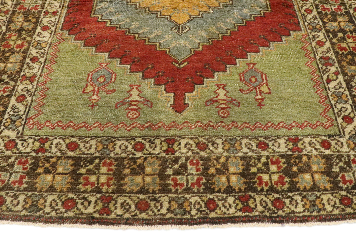 4 x 5 Vintage Turkish Oushak Prayer Rug 53092