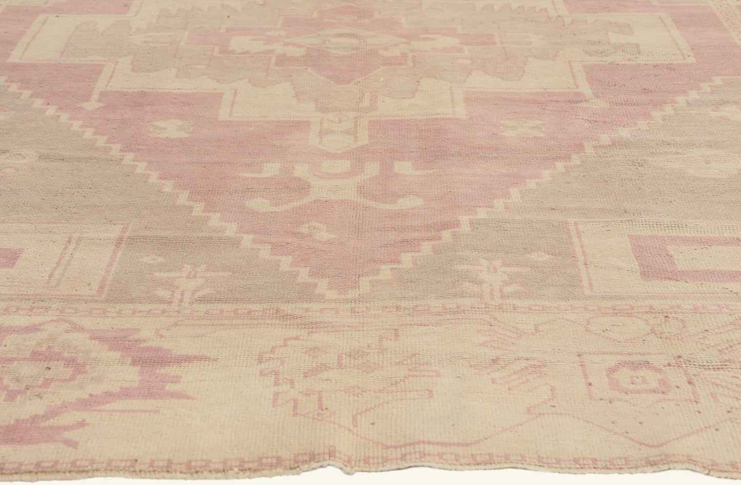 7 x 9 - Beige Vintage Turkish Oushak Rug - 53229