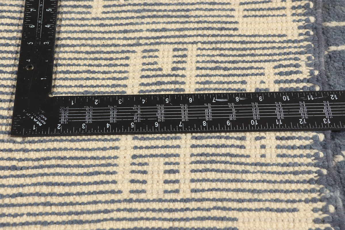 8 x 10 - Navy Blue Turkish Moroccan Rug - 53444