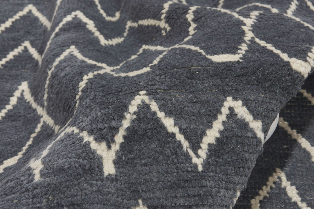 8 x 10 - Charcoal Dark Gray New Turkish Moroccan Rug - 53447