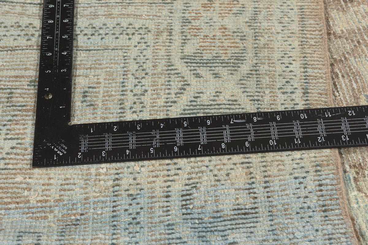 7 x 10 - Tan Vintage Persian Mahal Rug - 53475