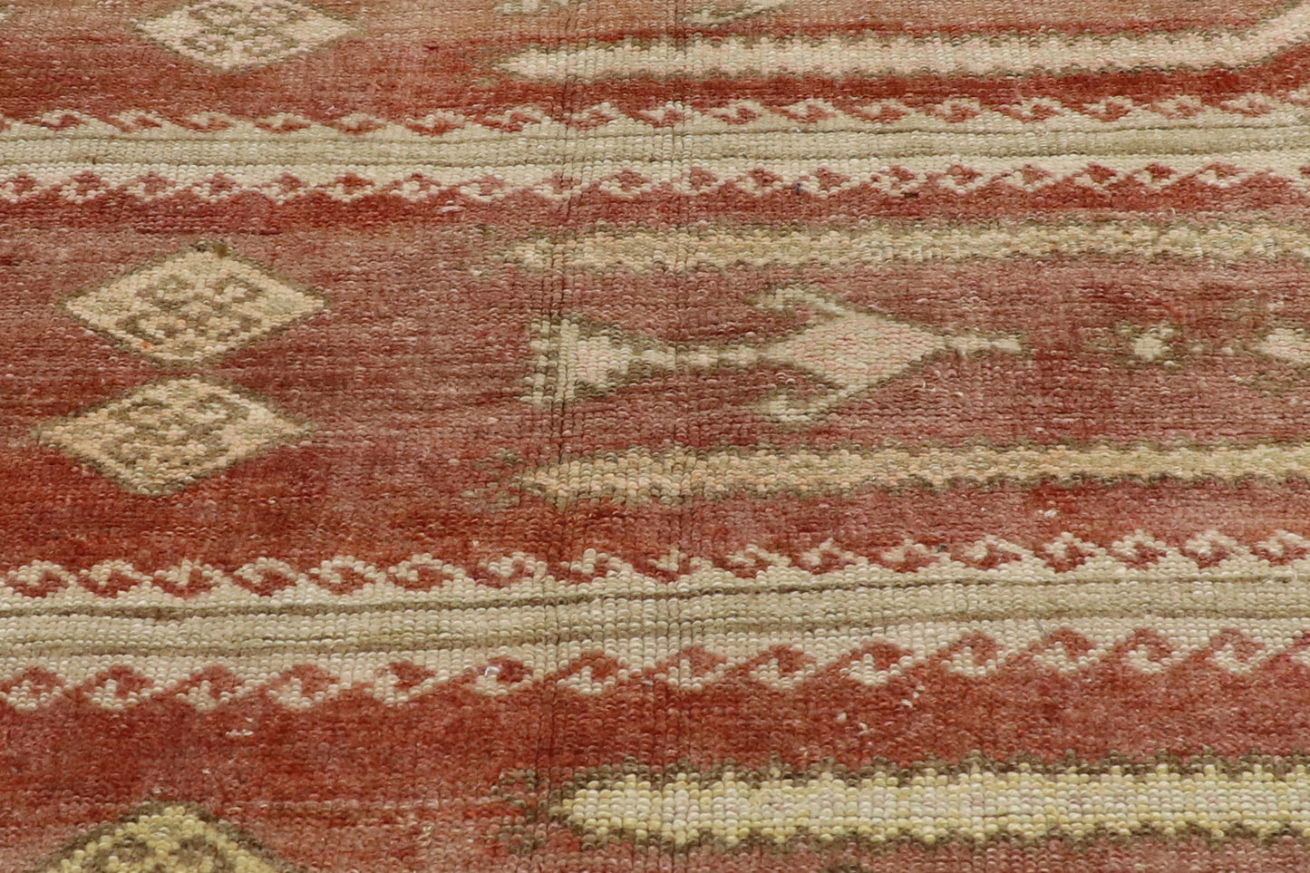 6 x 9 - Red Vintage Turkish Oushak Rug - 53580