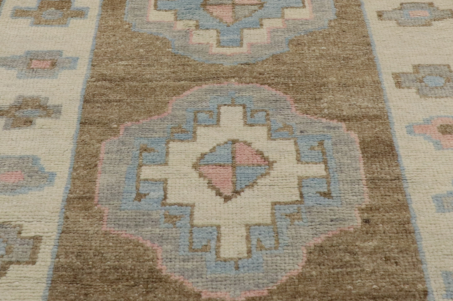 3 x 20 - Brown Turkish Oushak Rug - 53587