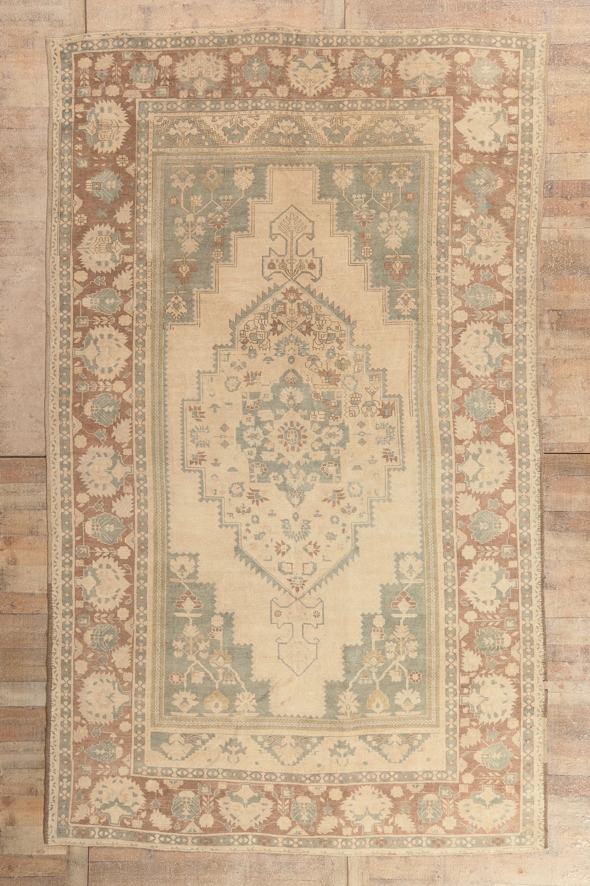 8 x 13 - Beige Vintage Turkish Oushak Rug - 53680