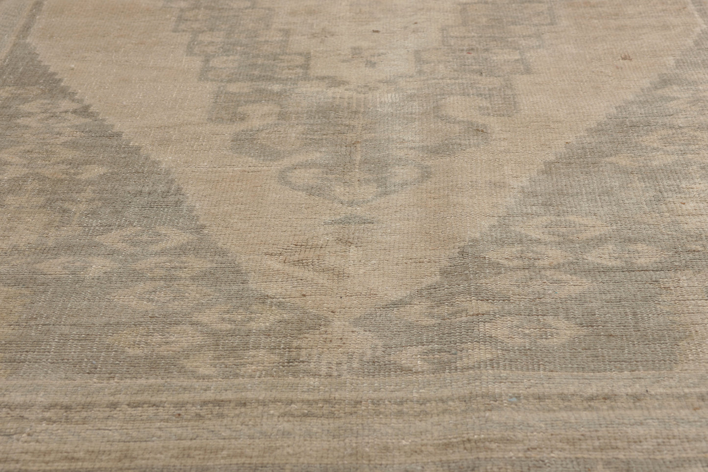 6 x 10 - Tan Vintage Turkish Oushak Rug - 53686