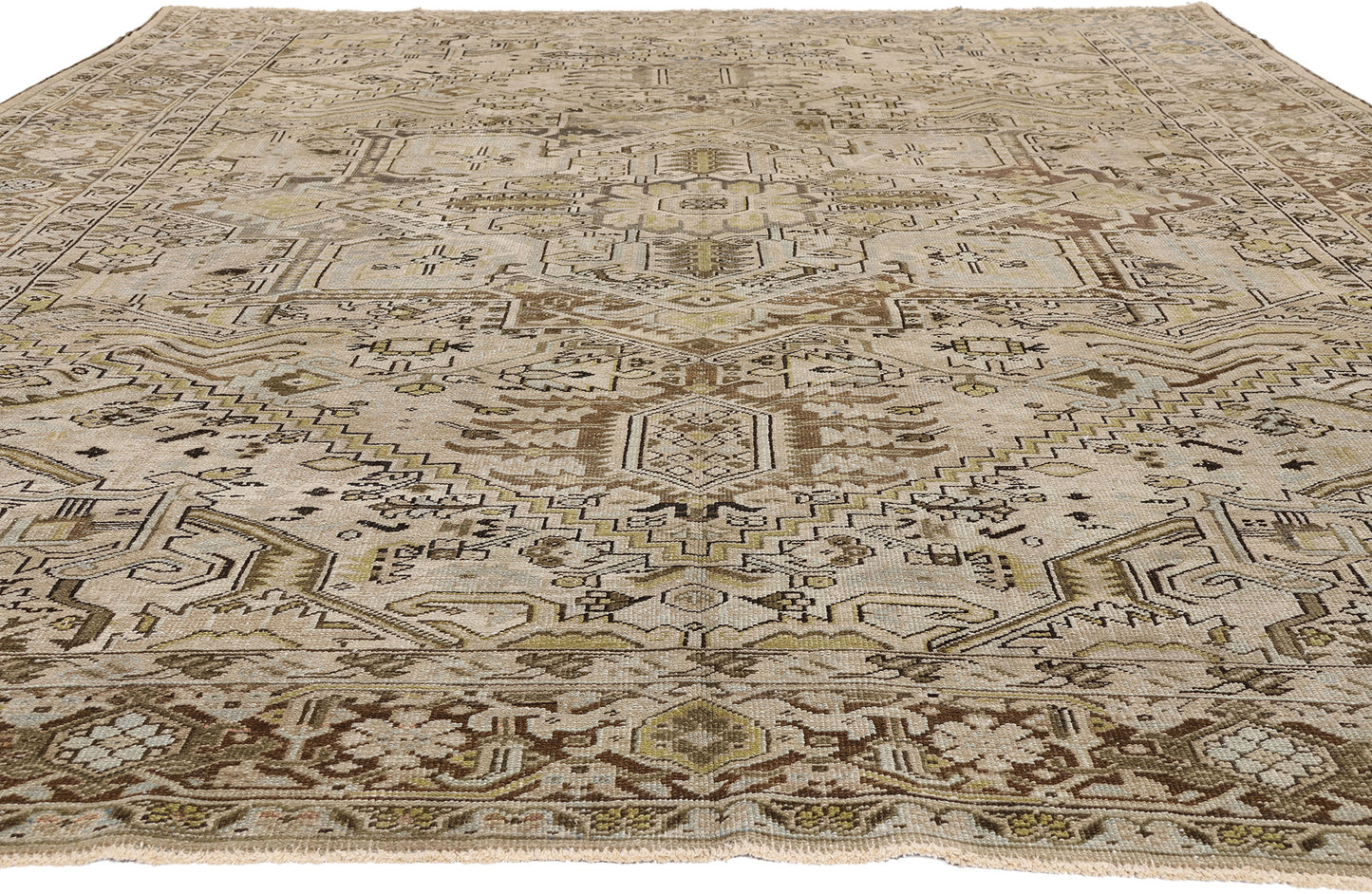 9 x 12 - Beige Antique Persian Heriz Rug - 54105