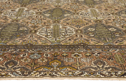 12 x 13 - Multicolor Antique Persian Bakhtiari Rug - 54109