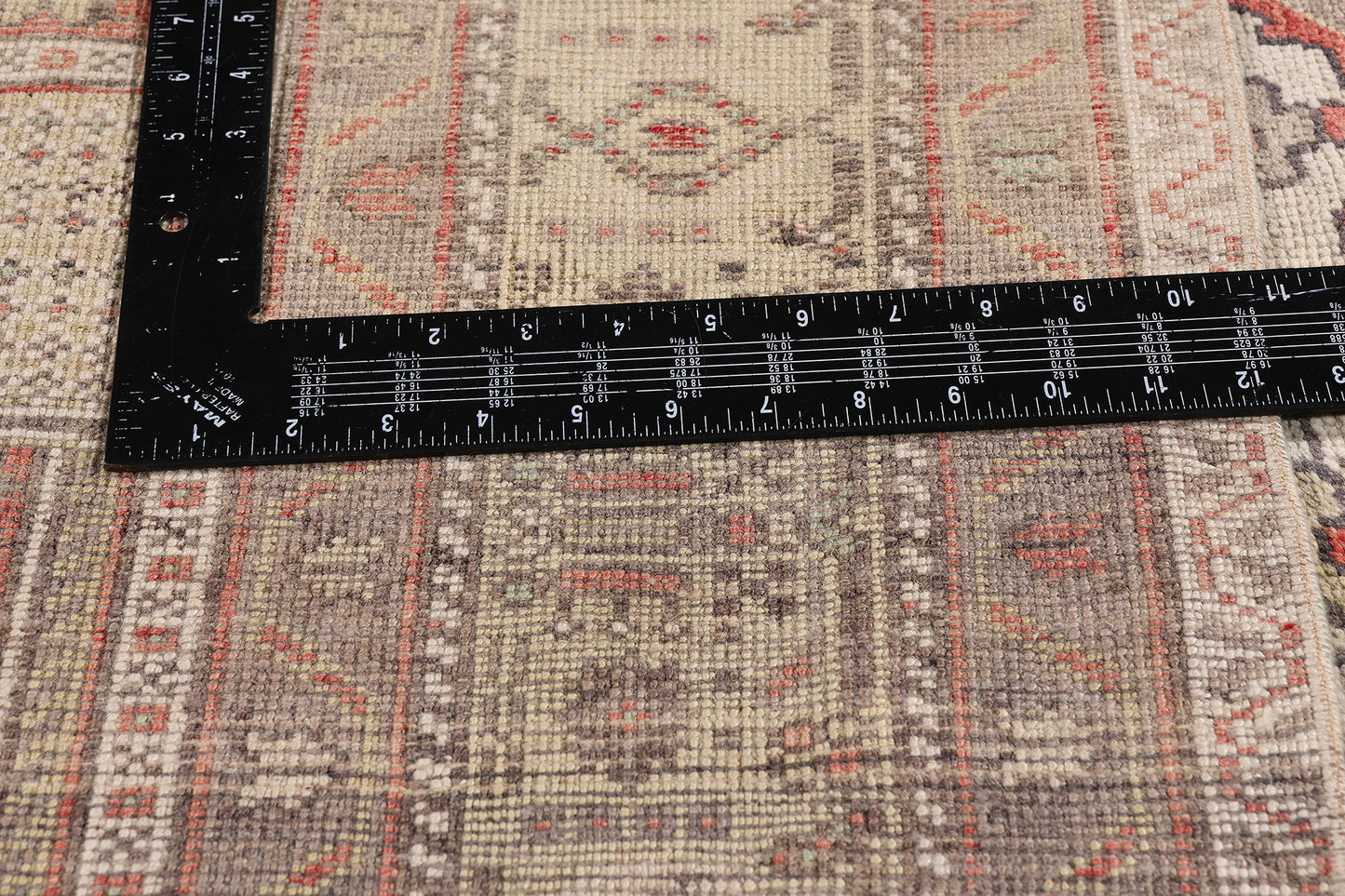 6 x 11 - Red Vintage Turkish Oushak Rug - 54116