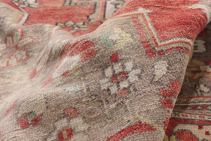 6 x 11 - Red Vintage Turkish Oushak Rug - 54116