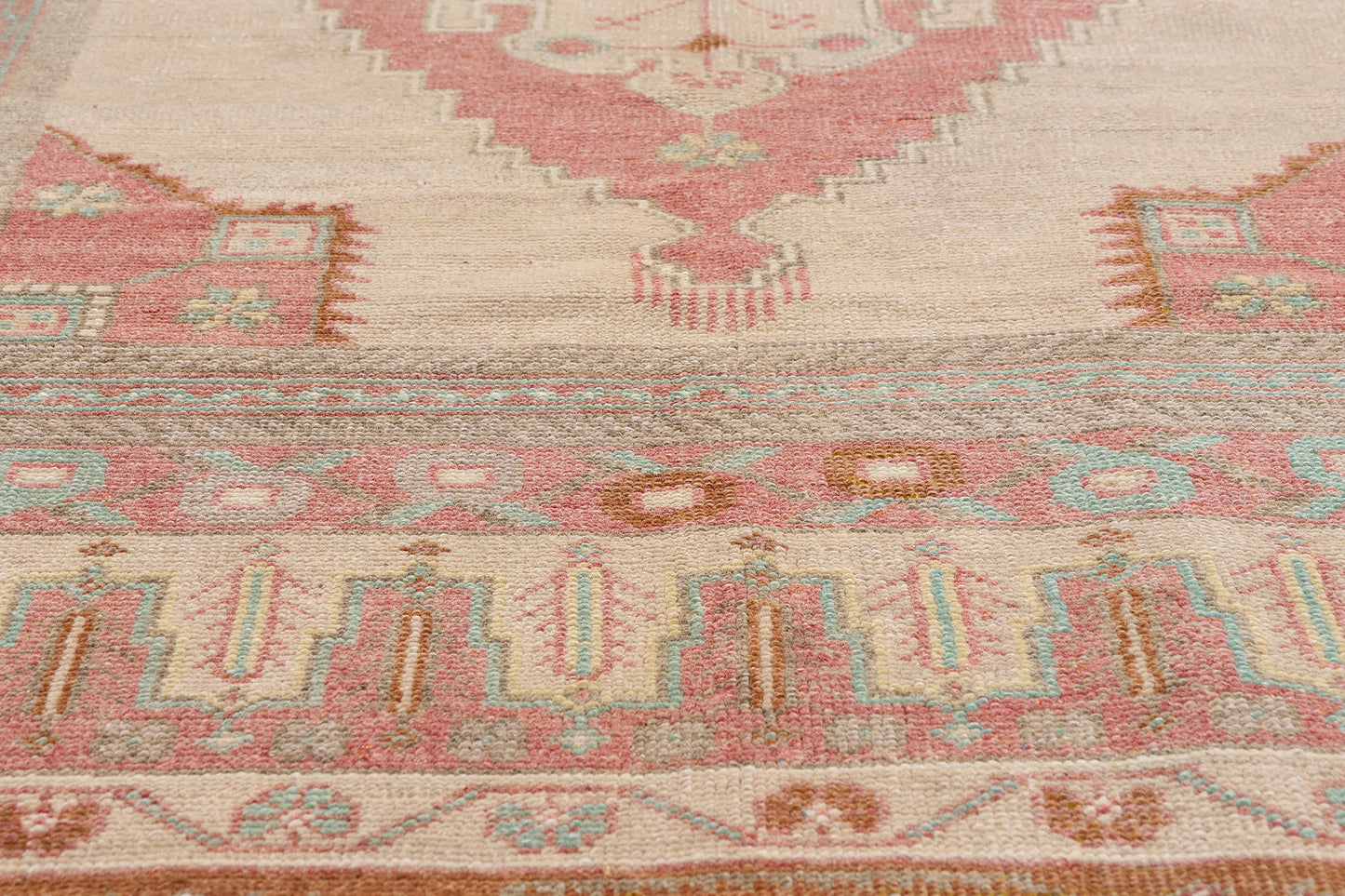5 x 8 - Beige Vintage Turkish Oushak Rug - 54117