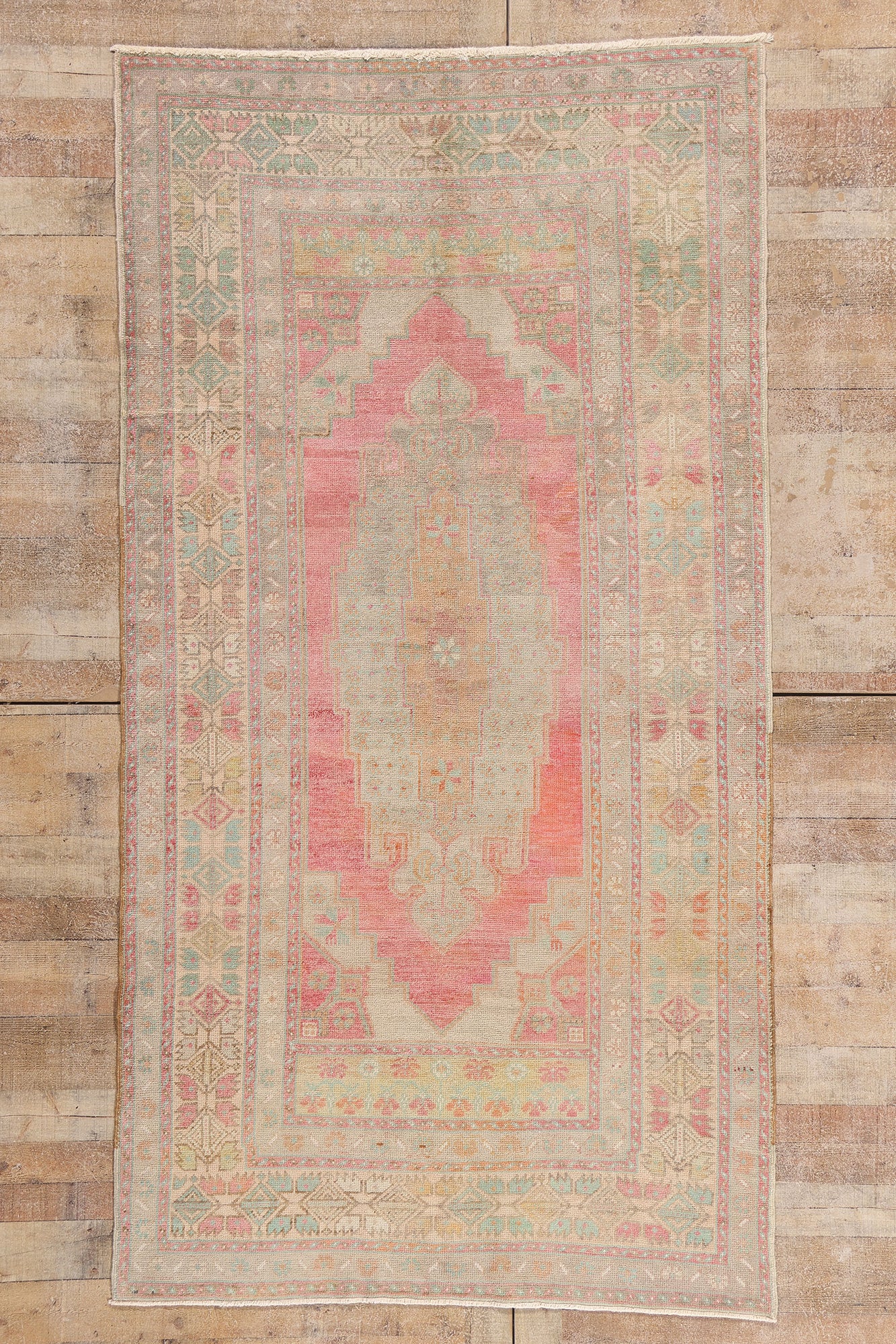 5 x 9 - Pink Vintage Turkish Oushak Rug - 54120