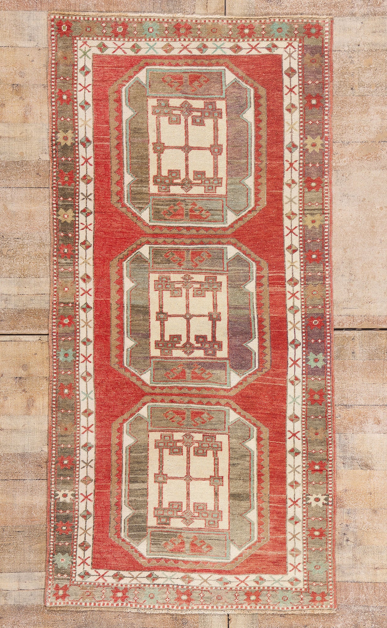 3 x 7 - Red Vintage Turkish Oushak Rug - 54122