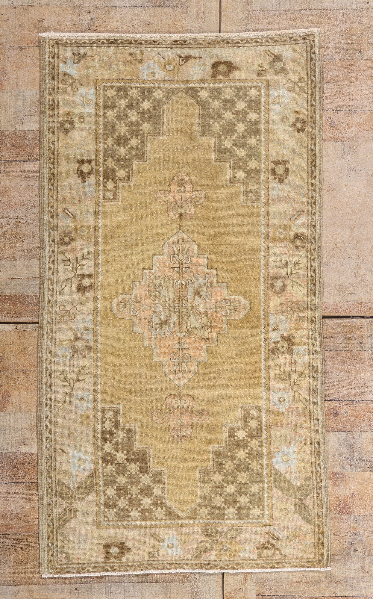 3 x 6 - Tan Vintage Turkish Oushak Rug - 54123
