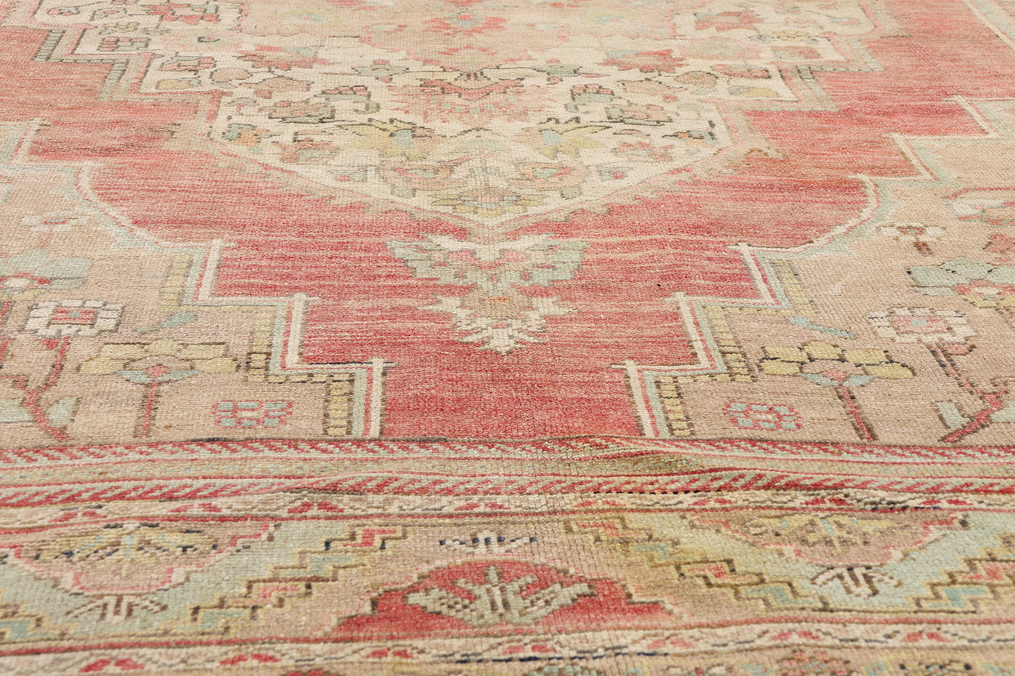 7 x 10 - Red Vintage Turkish Oushak Rug - 54124
